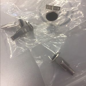 Cufflinks